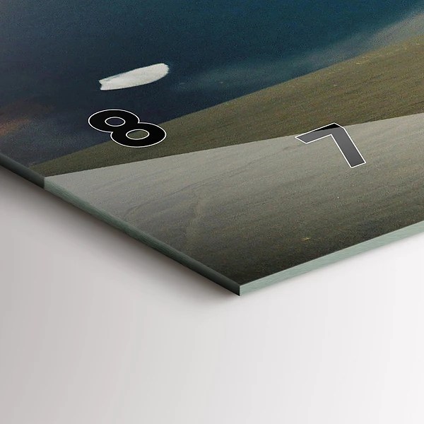 Horizontale Uhr Fahrzeug in der Wüste von Kamtschatka