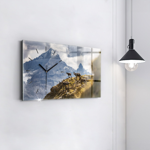 Horizontale Uhr Ziege im Aosta-Tal