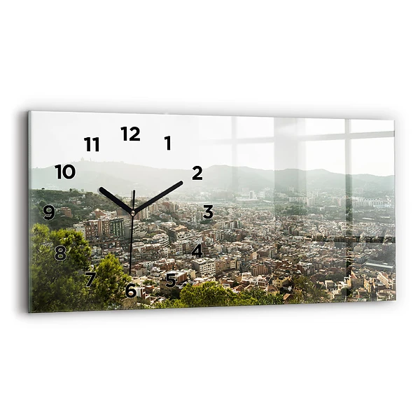 Horizontale Uhr Barcelona Blick auf den Montjuic