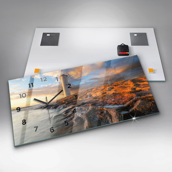 Horizontale Uhr mit motiv Leuchtturm und die Ostsee