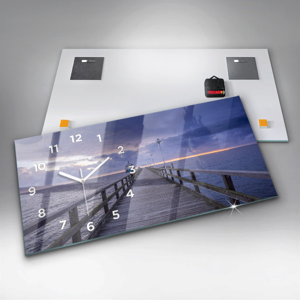 Horizontale Uhr mit motiv Pier an der Ostsee