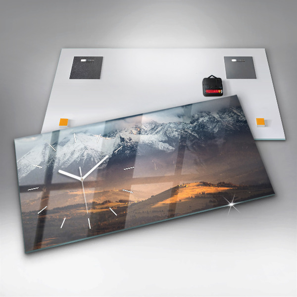 Horizontale Uhr mit motiv Tatra-Gebirge im Winterpanorama