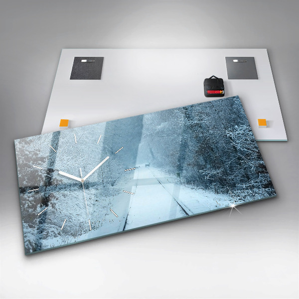 Horizontale Uhr mit motiv Hirsche auf den Gleisen