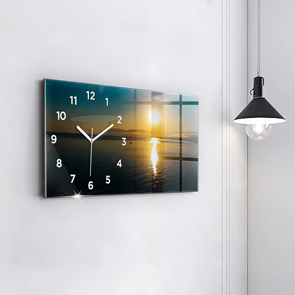 Horizontale Uhr mit motiv Landschaft bei Sonnenaufgang