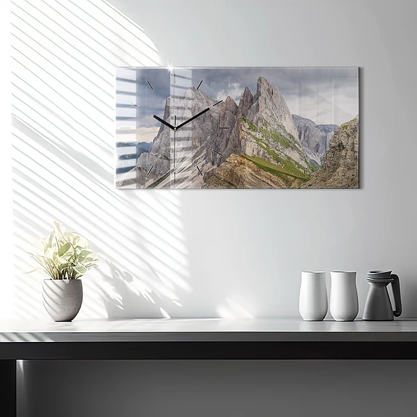 Horizontale Uhr Felsige Berge