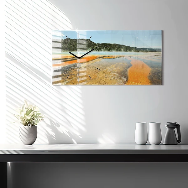 Horizontale Uhr mit motiv See mit Bergen