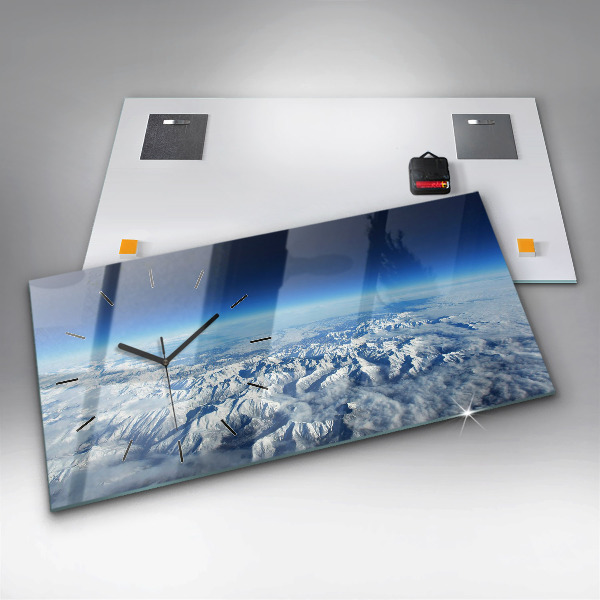 Horizontale Uhr Fischerboot im Hafen