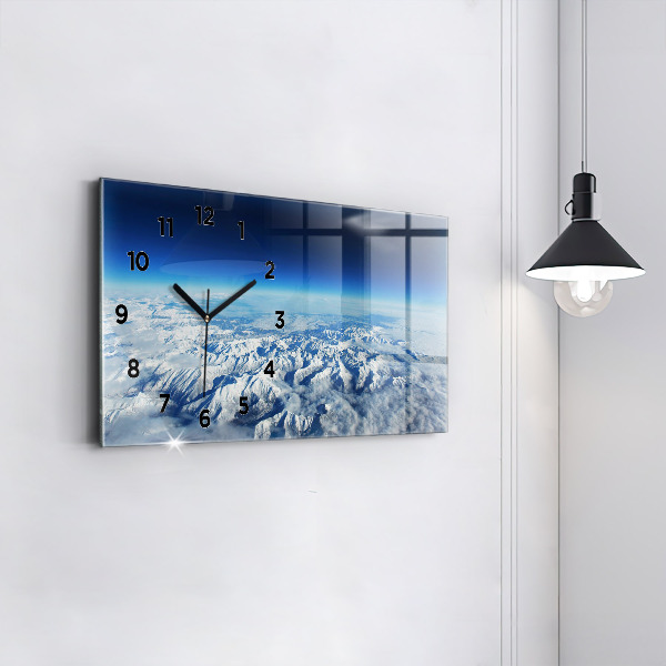 Horizontale Uhr Fischerboot im Hafen