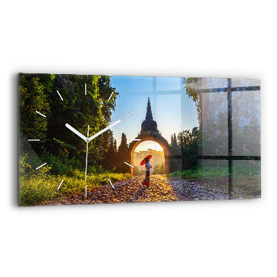 Horizontale Uhr Surat Thani Park in Thailand