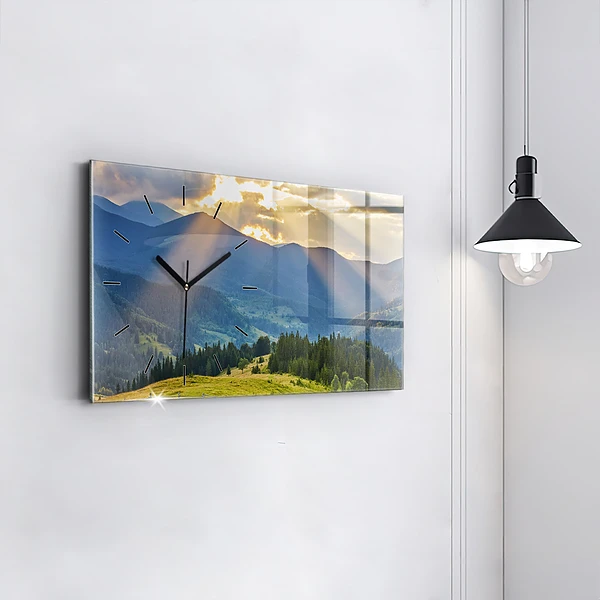 Horizontale Uhr Landschaft mit Wäldern