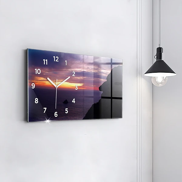 Horizontale Uhr mit motiv Stein-Kopf