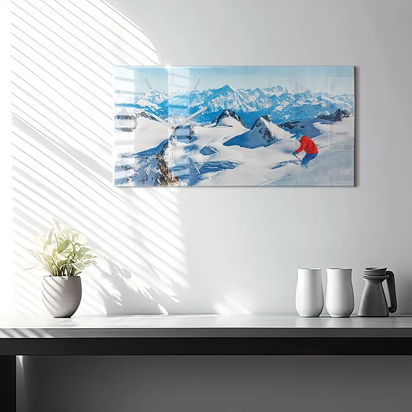 Horizontale Uhr Skifahrer in den Alpen