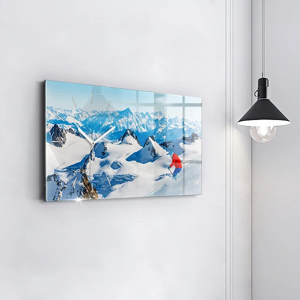Horizontale Uhr Skifahrer in den Alpen