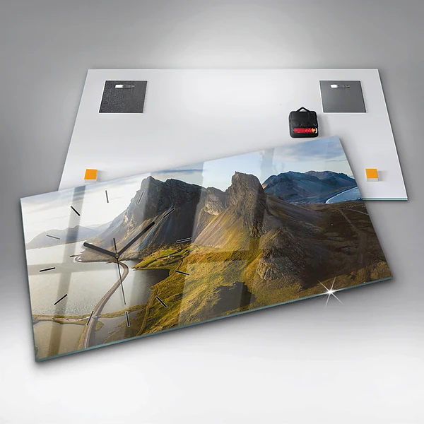 Horizontale Uhr mit motiv Straße in Island