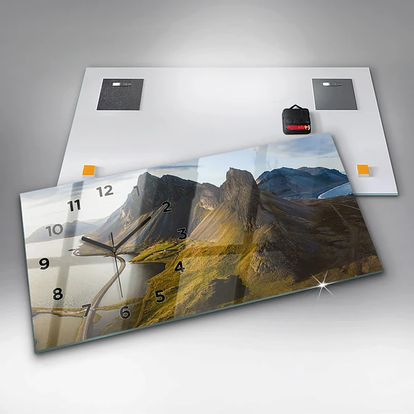Horizontale Uhr mit motiv Straße in Island