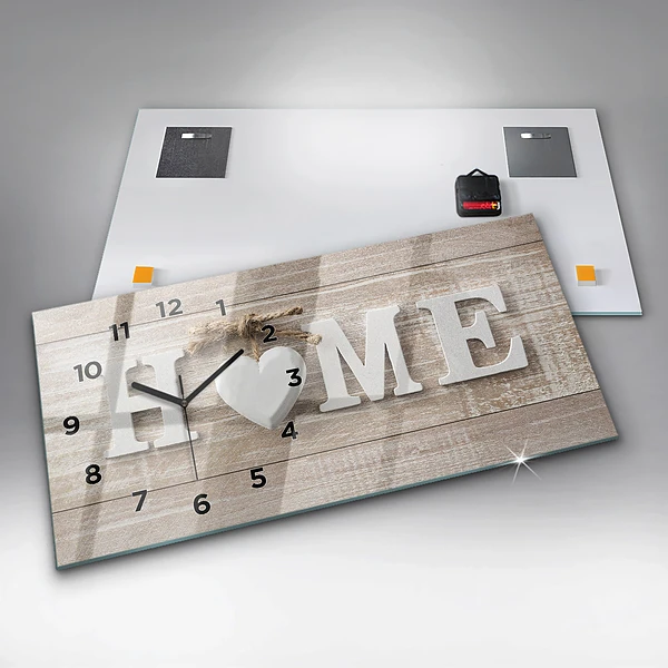 Horizontale Uhr mit motiv Hausinschrift