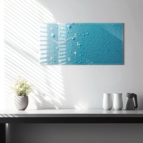 Horizontale Uhr Wassertropfen