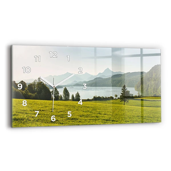 Horizontale Uhr mit motiv Berge und Felder