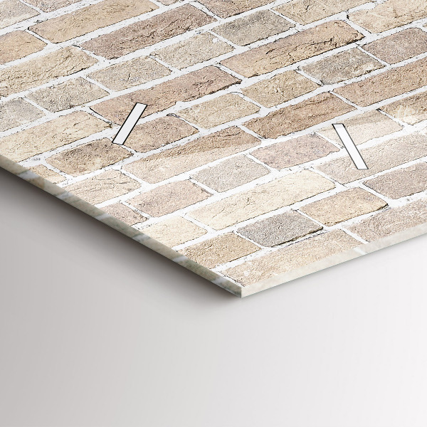 Horizontale Uhr Backsteinmauer