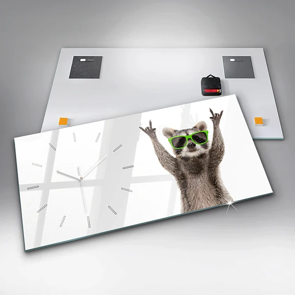 Horizontale Uhr mit motiv Waschbär mit Brille