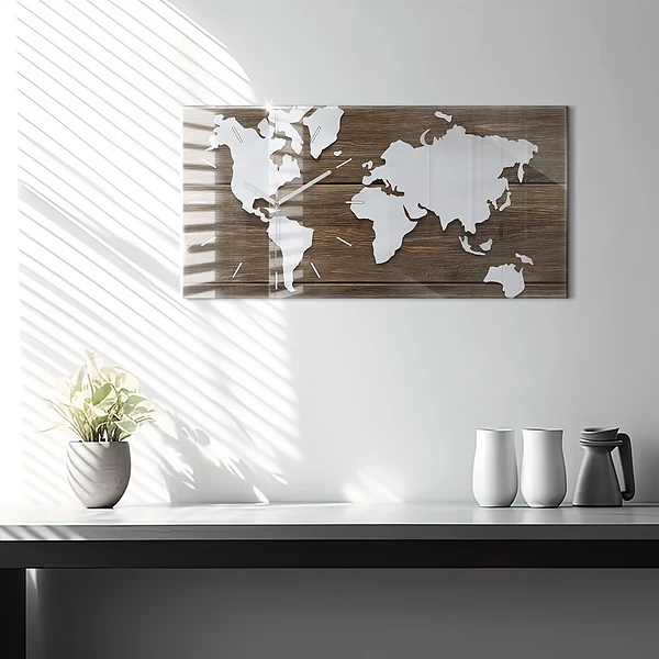 Horizontale Uhr Weltkarte auf Brettern
