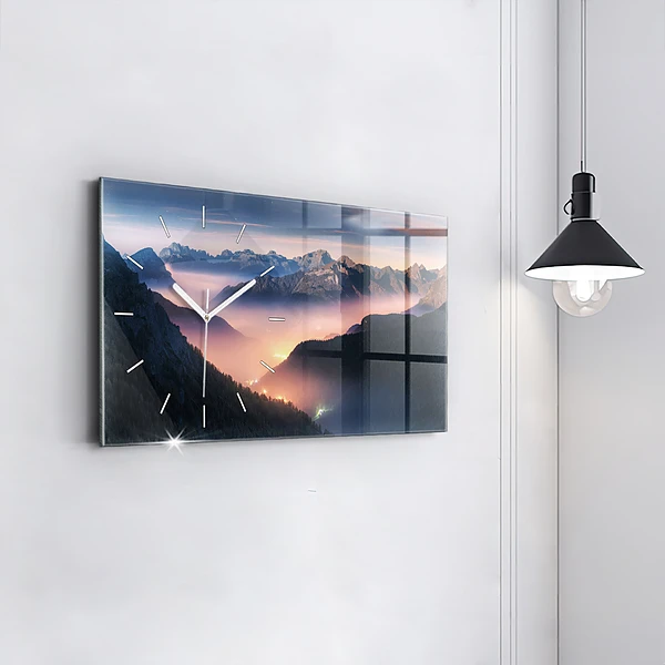 Horizontale Uhr Bergspitzen Landschaft
