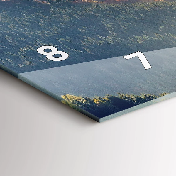 Horizontale Uhr Berglandschaft