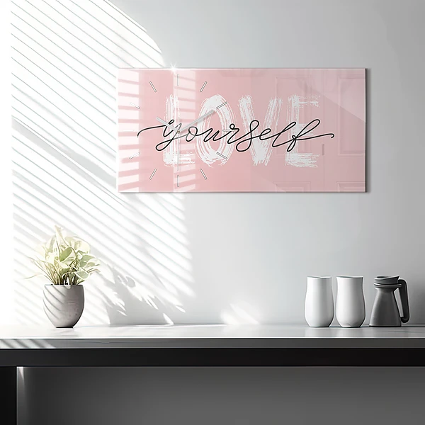 Horizontale Uhr mit motiv Liebe dich selbst Inschrift