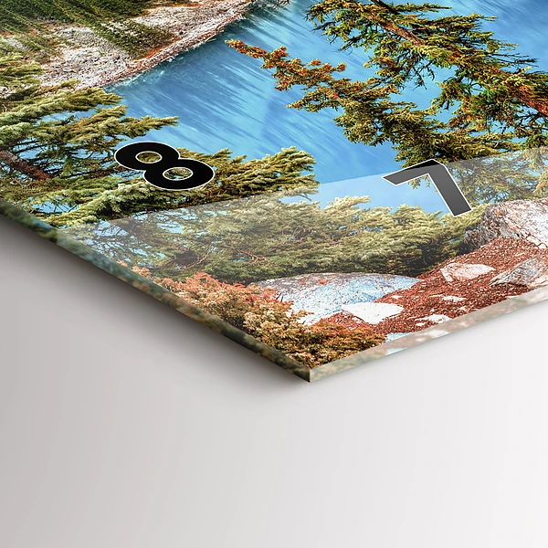 Horizontale Uhr mit motiv Bergige Landschaft