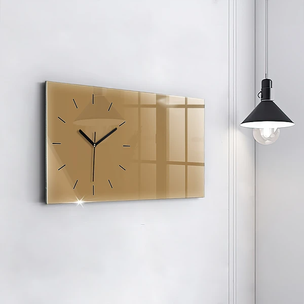 Horizontale Uhr Die Farbe Dunkelbeige