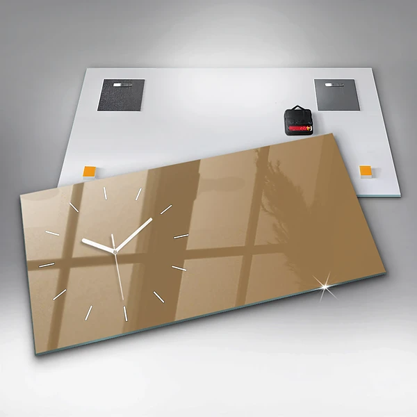 Horizontale Uhr Die Farbe Dunkelbeige