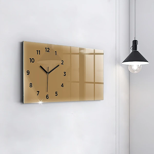 Horizontale Uhr Die Farbe Dunkelbeige