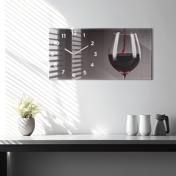 Horizontale Uhr Lampe mit Rotwein
