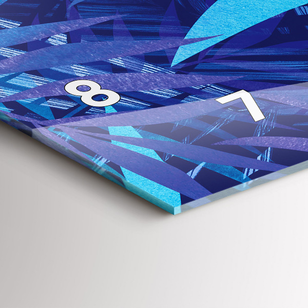 Horizontale Uhr Blaue Blätter