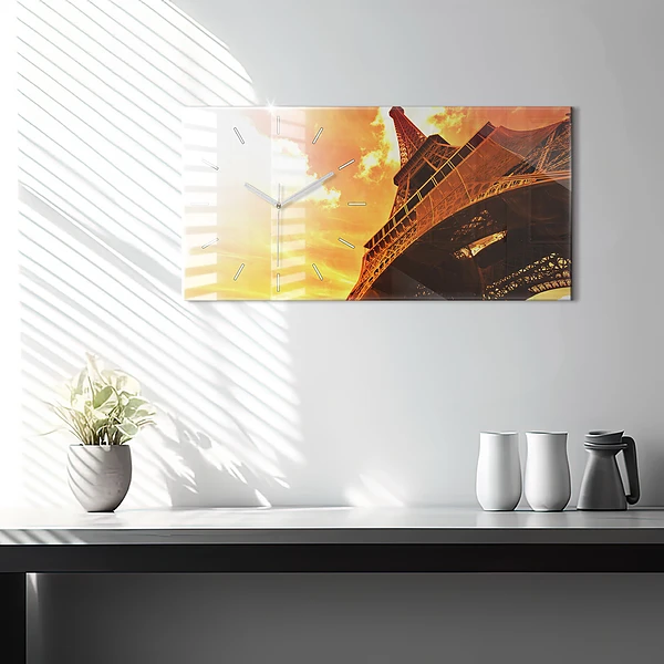 Horizontale Uhr mit motiv Eiffelturm in Paris