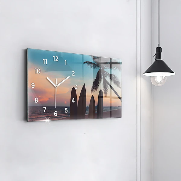 Horizontale Uhr Surfen am Strand