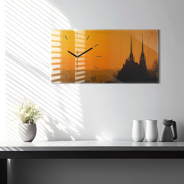 Horizontale Uhr Blick auf die Brünner Kathedrale