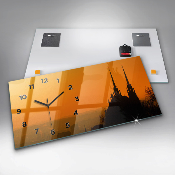 Horizontale Uhr Blick auf die Brünner Kathedrale