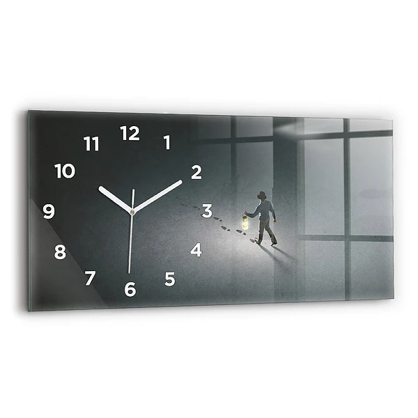 Horizontale Uhr Wanderer in der Dunkelheit