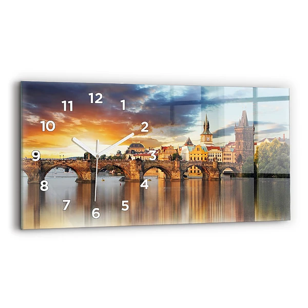 Horizontale Uhr mit motiv Panorama über einen Fluss