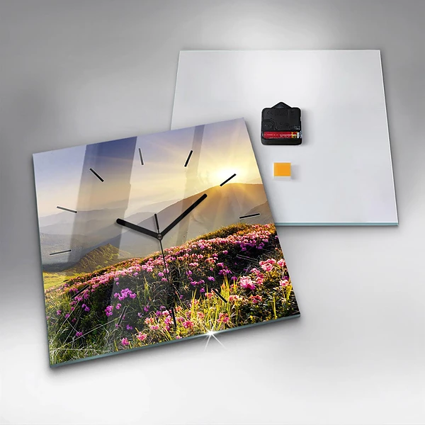Wanduhr quadratisch Berglandschaft