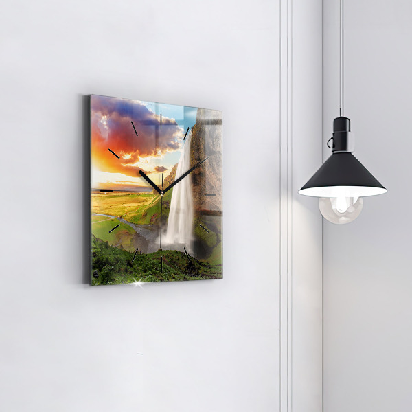 Wanduhr quadratisch mit motiv Wasserfall in Island