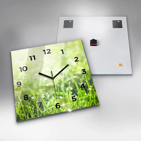 Wanduhr quadratisch Grünes Gras