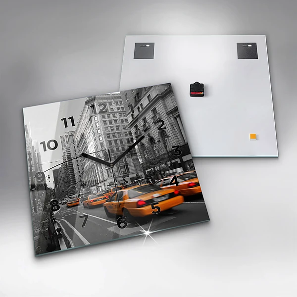 Wanduhr modern quadratisch Manhattan und Taxis