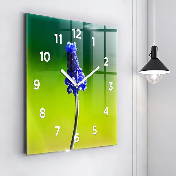 Wanduhr modern quadratisch Blaue Blumen