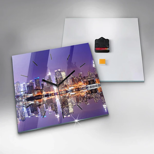 Wanduhr quadratisch mit motiv New York bei Nacht