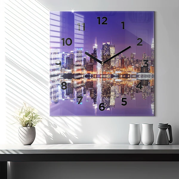 Wanduhr quadratisch mit motiv New York bei Nacht