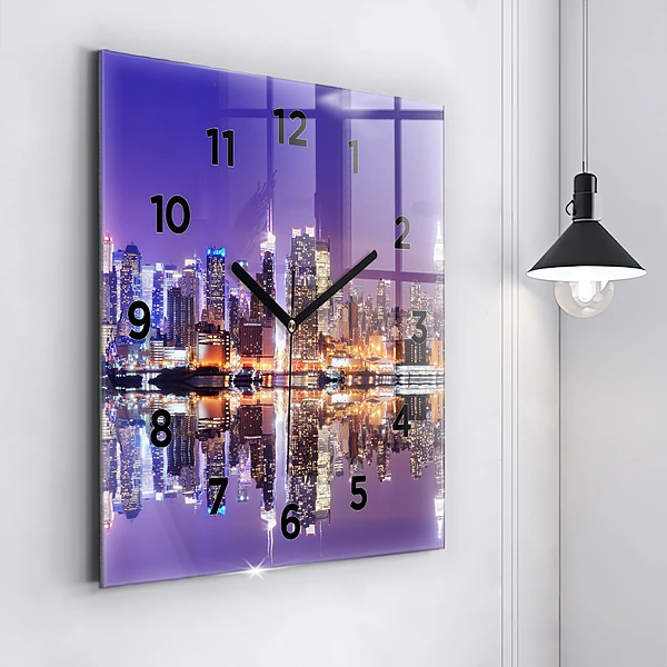 Wanduhr quadratisch mit motiv New York bei Nacht