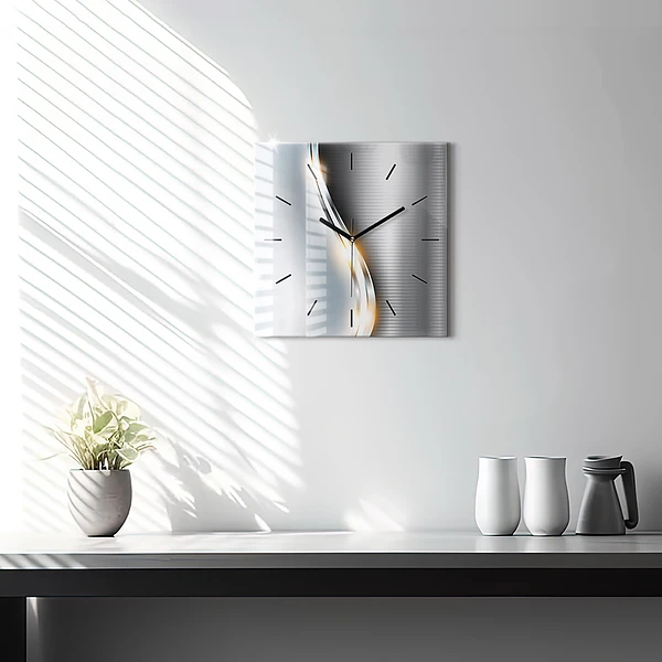 Wanduhr modern quadratisch Metall-Abstraktion