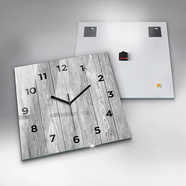 Wanduhr quadratisch mit motiv Holztafeln